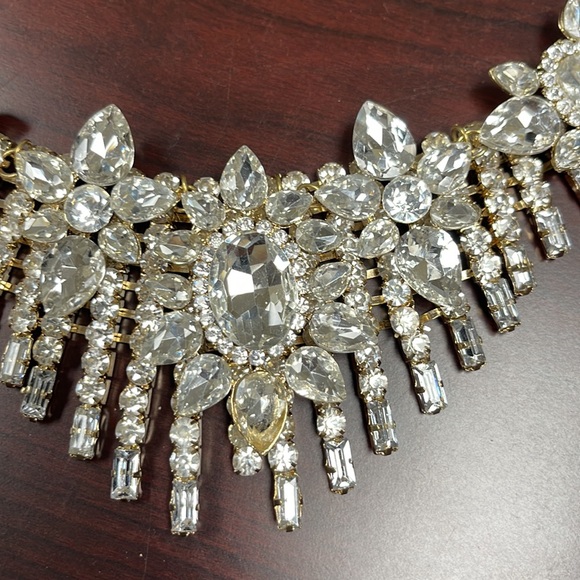 NWT Guess by Marciano Necklace - Picture 7 of 10